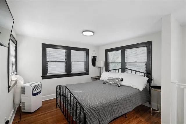 $275,000 | 2532 Charlotte Street, Kansas City, MO 64108