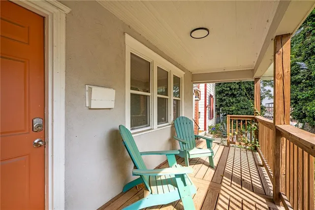 $275,000 | 2532 Charlotte Street, Kansas City, MO 64108