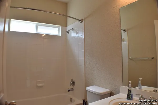 $1,995 | 23115 Cardigan Chase, San Antonio, TX 78258