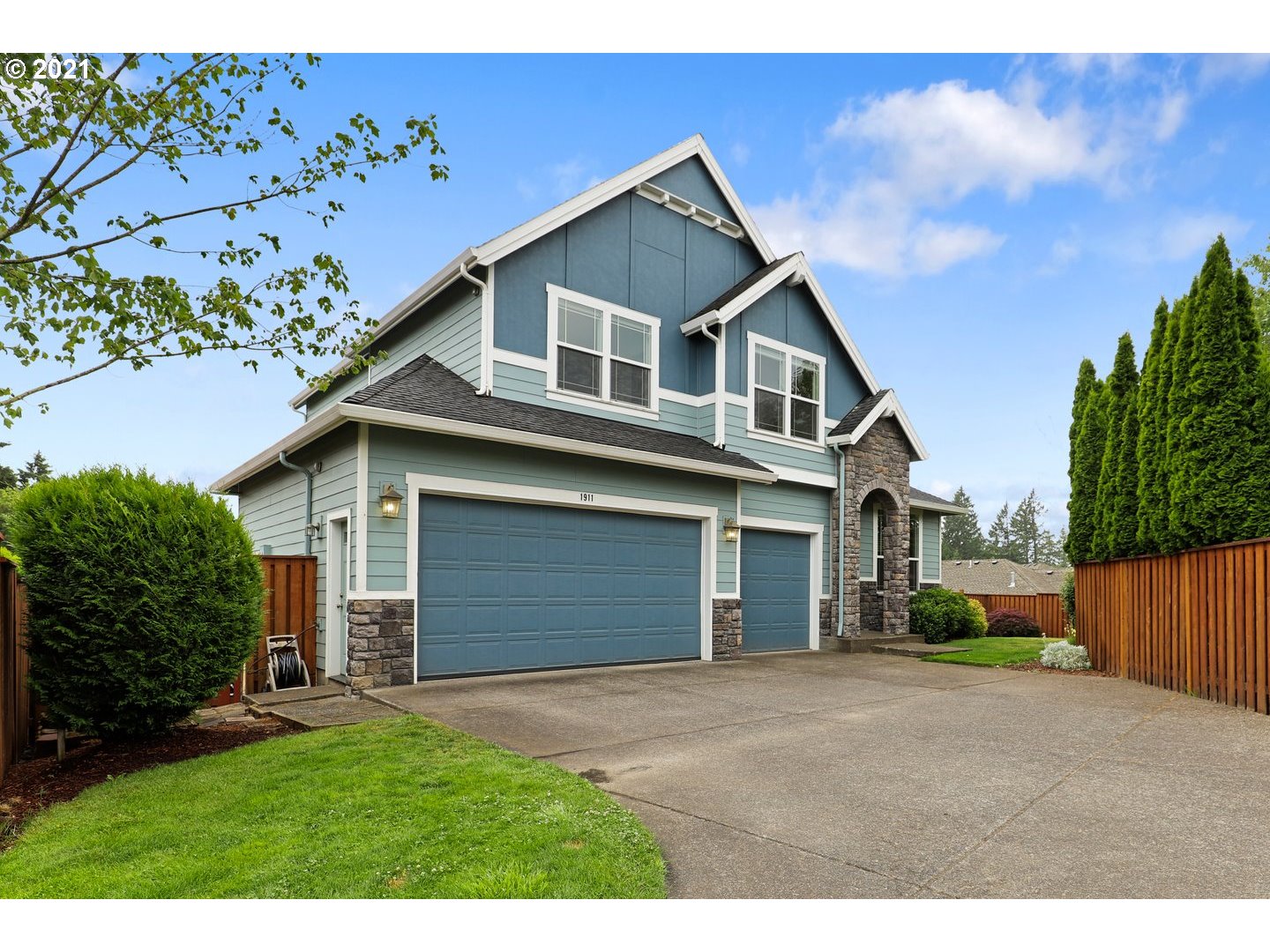 1911 South 15th Court Ridgefield, WA 98642 - Photo 2 of 32