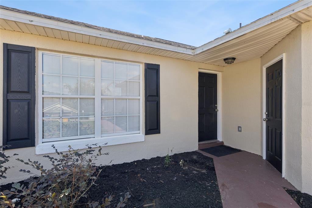 238 Ridge Crest Loop Minneola, FL 34715 - Photo 4 of 40