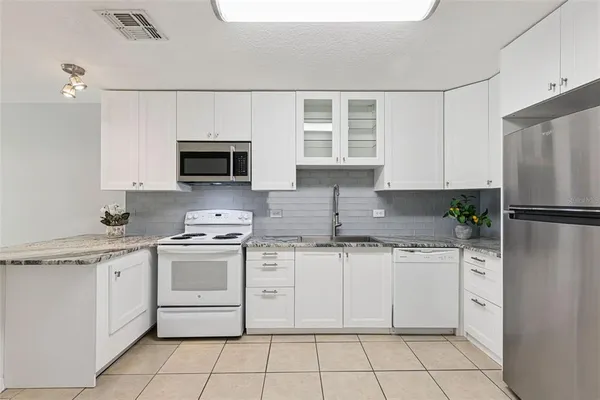 $529,900 | 238 Ridge Crest Loop, Minneola, FL 34715