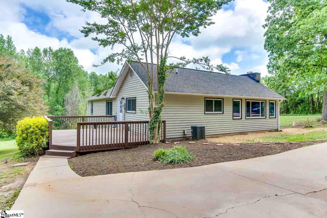 300 State Rd S-42-657 Duncan, SC 29334 - Photo 19 of 21