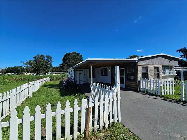 $1,250 | 503 Longfellow Boulevard, Unit 8, Lakeland, FL 33801