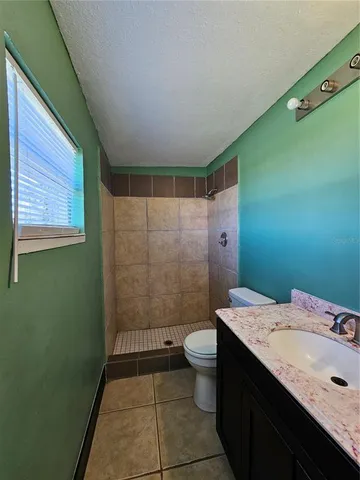 $1,250 | 503 Longfellow Boulevard, Unit 8, Lakeland, FL 33801