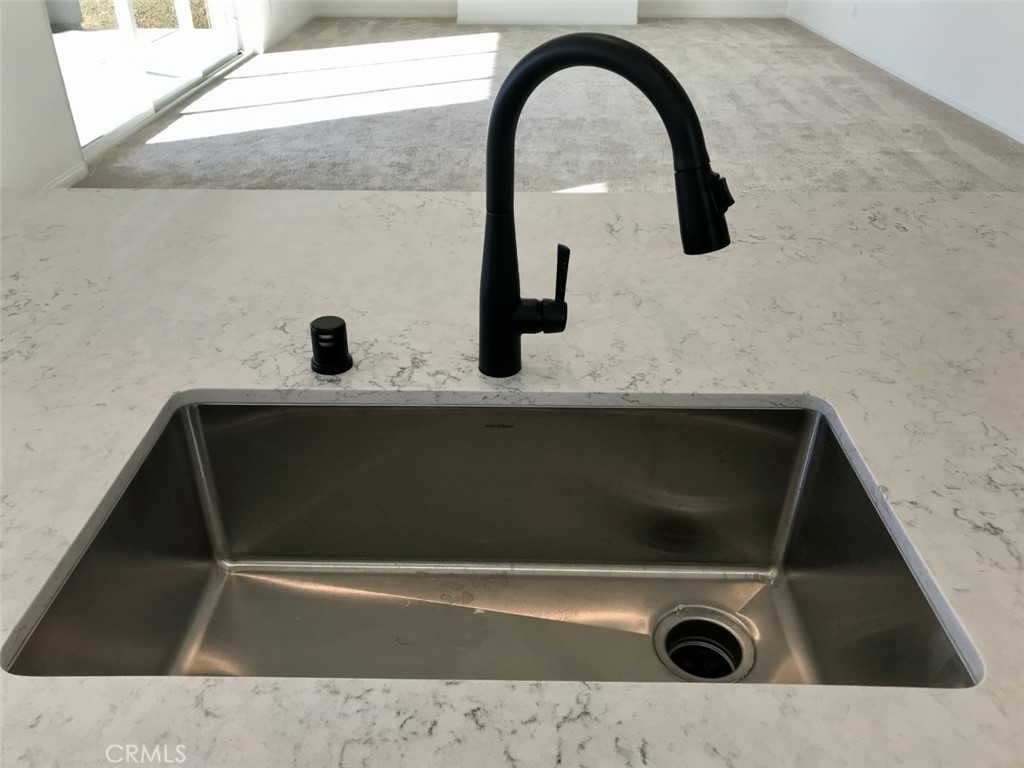 39547 Verbena Way Temecula, CA 92591 - Photo 6 of 21 a close up of a sink