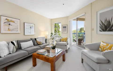 $395,000 | 100 Thorndale Drive, Unit 311, San Rafael, CA 94903