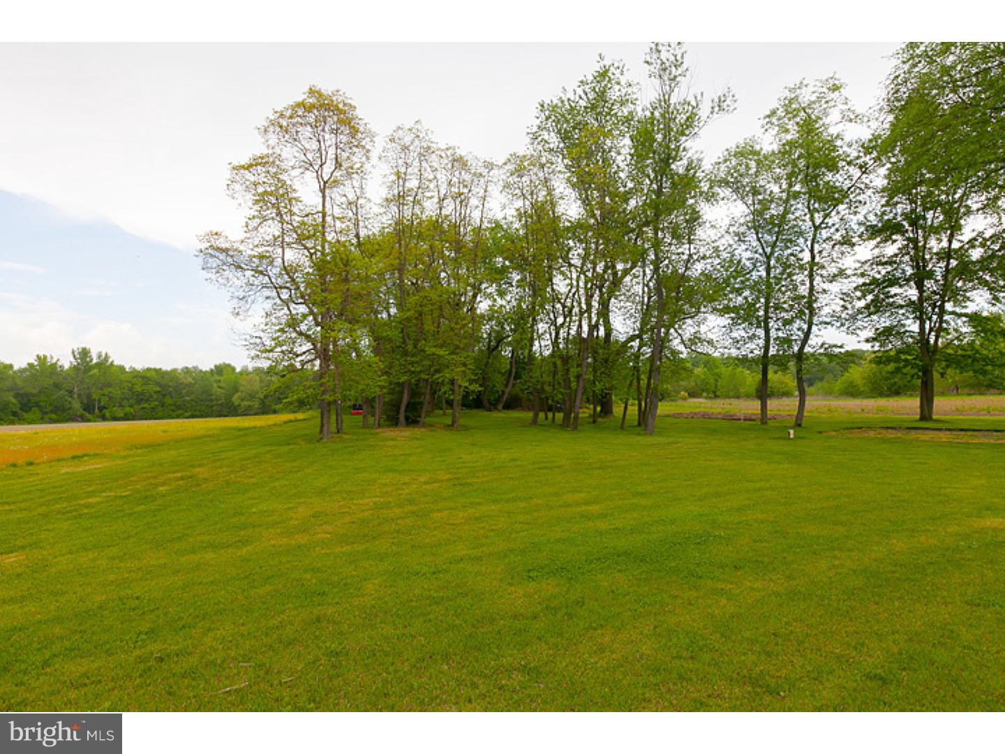 771 West Quillytown Road Carneys Point, NJ 08069 - Photo 3 of 16 Gallery Image 3