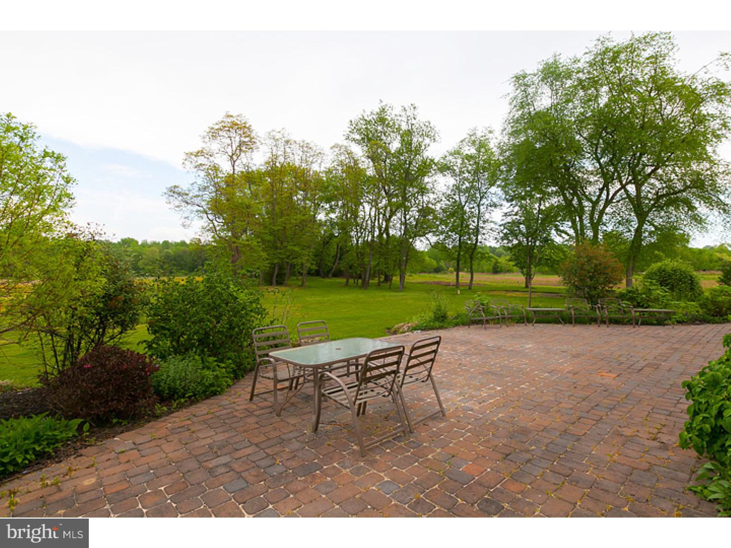 771 West Quillytown Road Carneys Point, NJ 08069 - Photo 4 of 16 Gallery Image 4