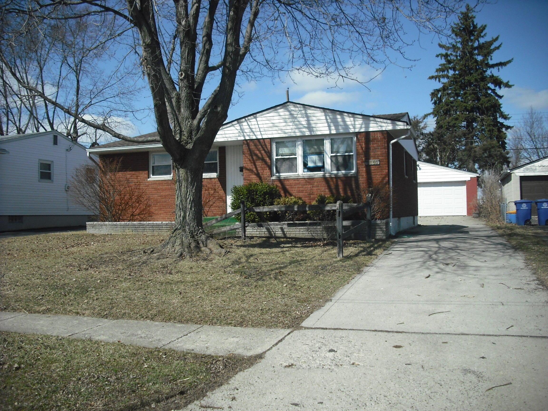 3860 Eakin Road Columbus, OH 43228 - Photo 1 of 5 Gallery Image 1
