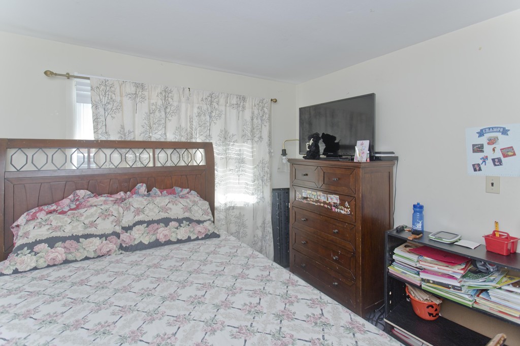 61 Manor Court, Unit 61 Springfield, MA 01118 - Photo 13 of 20 Gallery Image 13