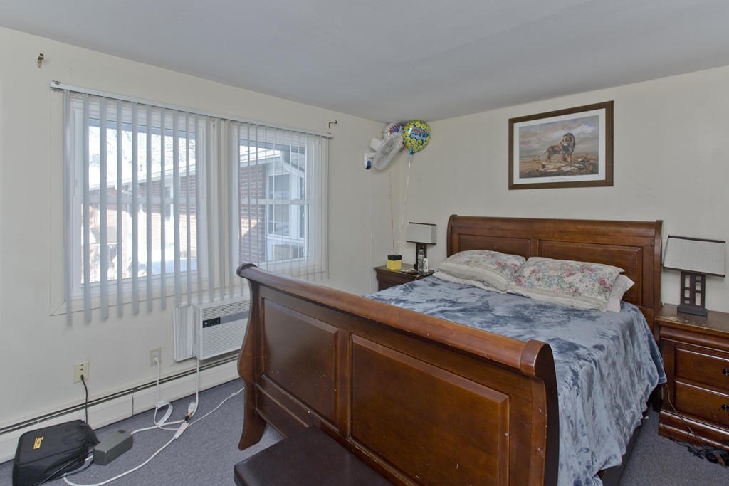 61 Manor Court, Unit 61 Springfield, MA 01118 - Photo 17 of 20 Gallery Image 17