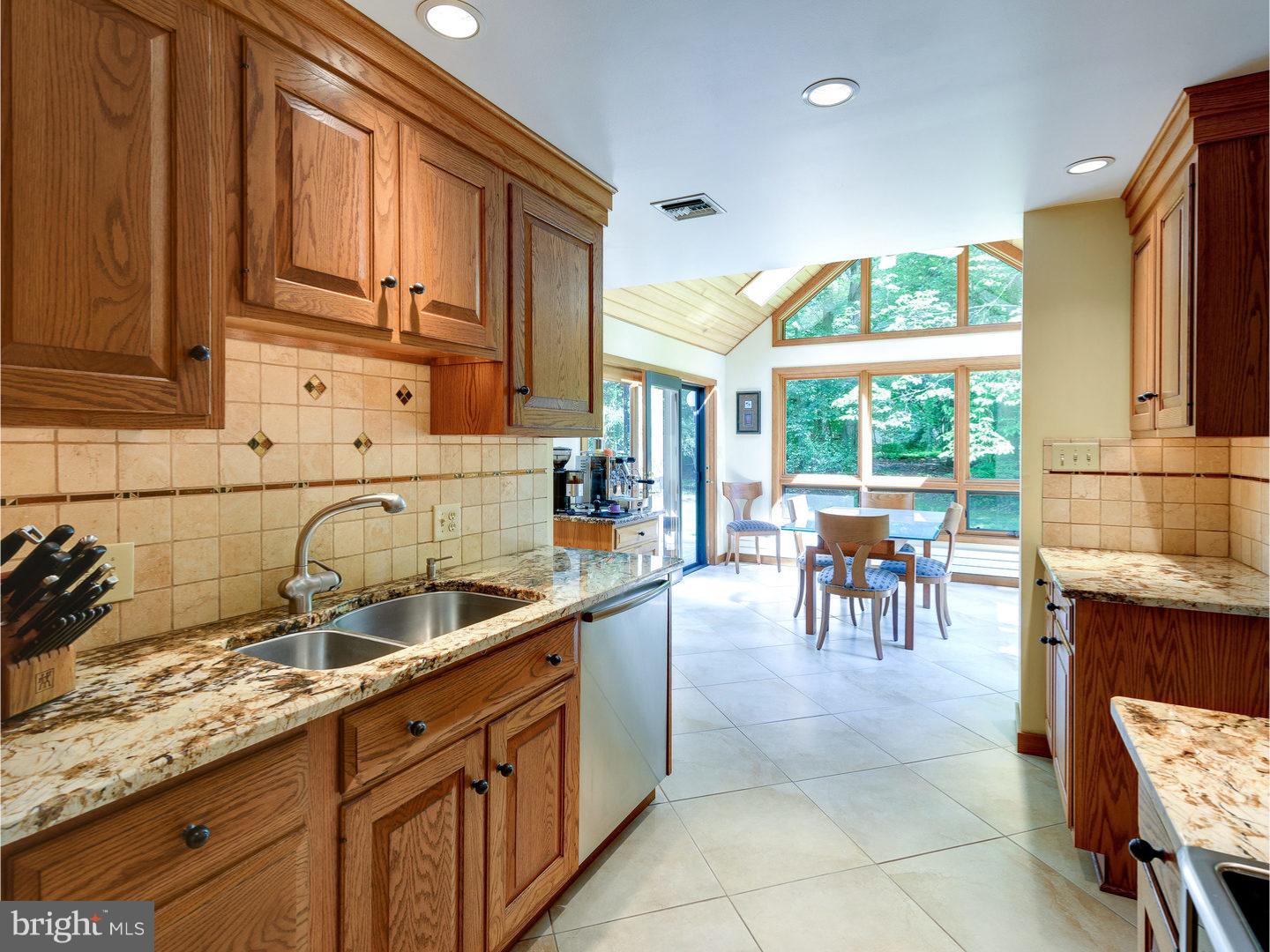 714 Taylor Road Downingtown, PA 19335 - Photo 11 of 25 Gallery Image 11
