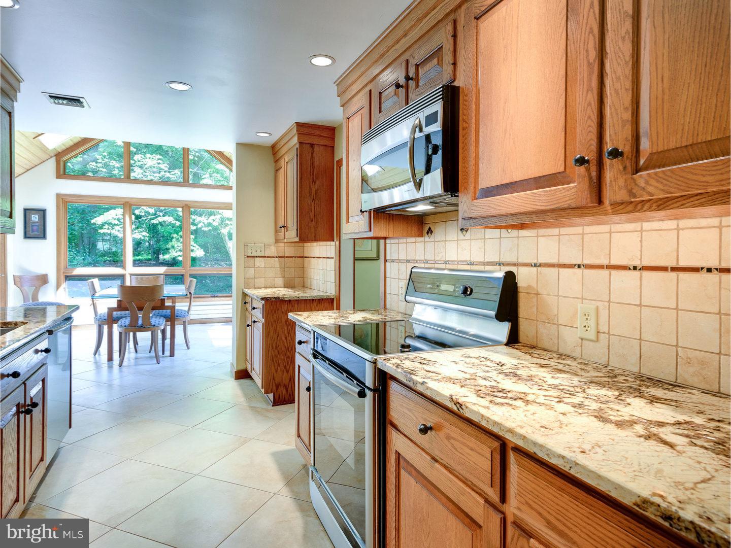 714 Taylor Road Downingtown, PA 19335 - Photo 10 of 25 Gallery Image 10