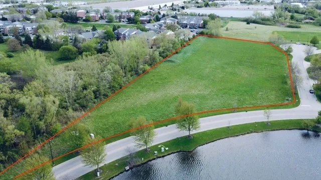 $289,900 | Lot 48-53 Ridgeview Drive, McHenry, IL 60050
