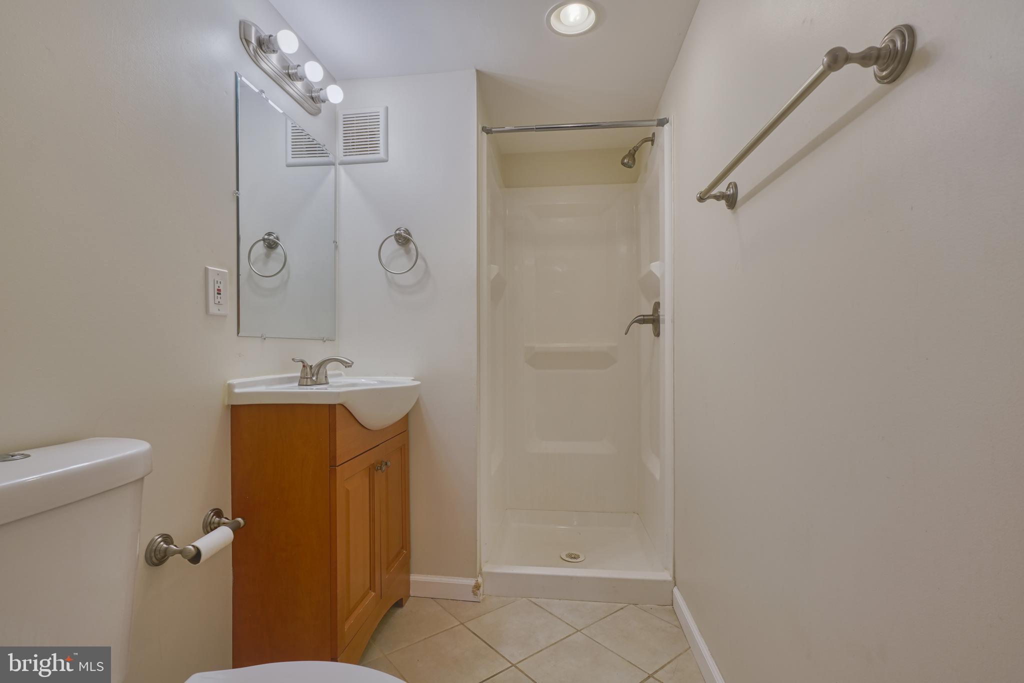 2960 Cornwall Road Dundalk, MD 21222 - Photo 30 of 32 Lower Level Full Bath