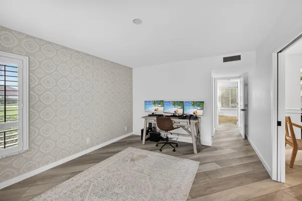 $725,000 | 19149 Southeast Sea Turtle Court, Unit 105, Jupiter, FL 33469