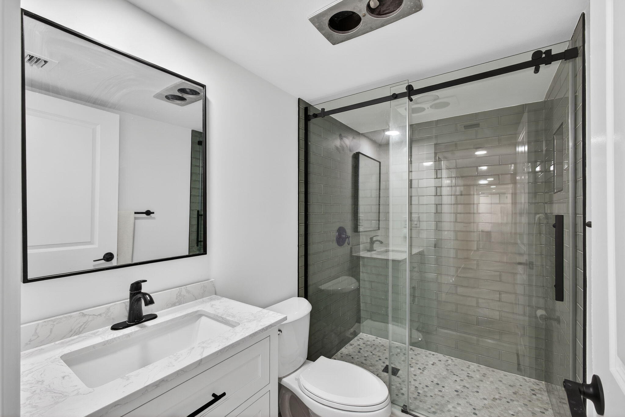 19149 Southeast Sea Turtle Court, Unit 105 Jupiter, FL 33469 - Photo 26 of 46 31-web-or-mls-5D1A5931