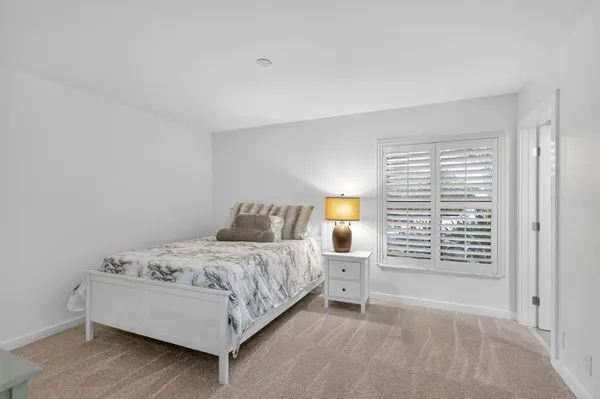 $725,000 | 19149 Southeast Sea Turtle Court, Unit 105, Jupiter, FL 33469