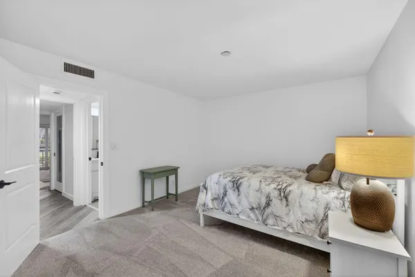 $725,000 | 19149 Southeast Sea Turtle Court, Unit 105, Jupiter, FL 33469