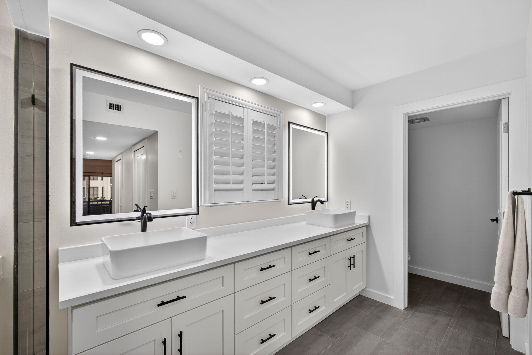 19149 Southeast Sea Turtle Court, Unit 105 Jupiter, FL 33469 - Photo 37 of 46 42-web-or-mls-5D1A5994