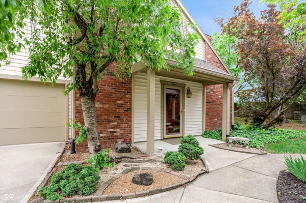 $275,000 | 3040 Bayberry Court West, Carmel, IN 46033