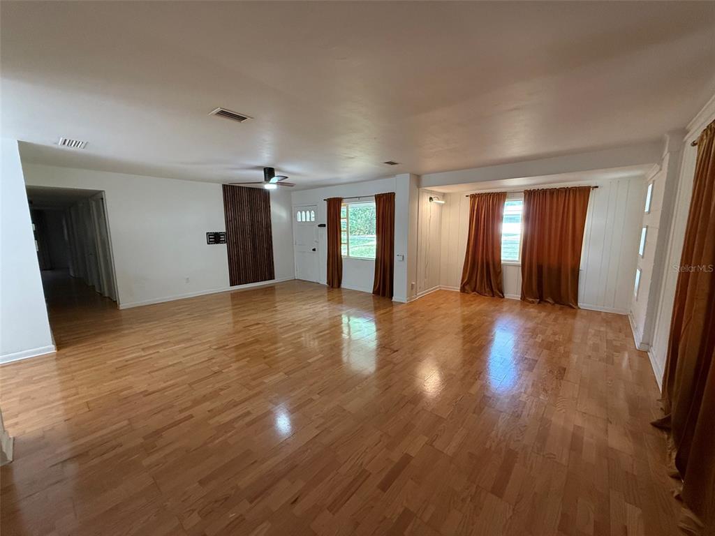 3929 Southwest 21st Street Gainesville, FL 32608 - Photo 5 of 15