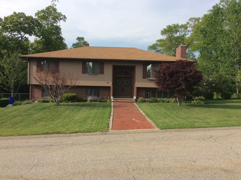 588 Wood Street Fall River, MA 02721 - Photo 1 of 30 Gallery Image 1