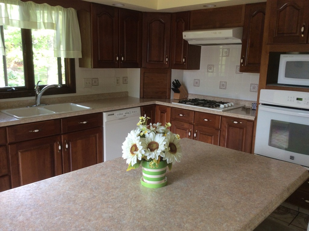 588 Wood Street Fall River, MA 02721 - Photo 16 of 30 Gallery Image 16