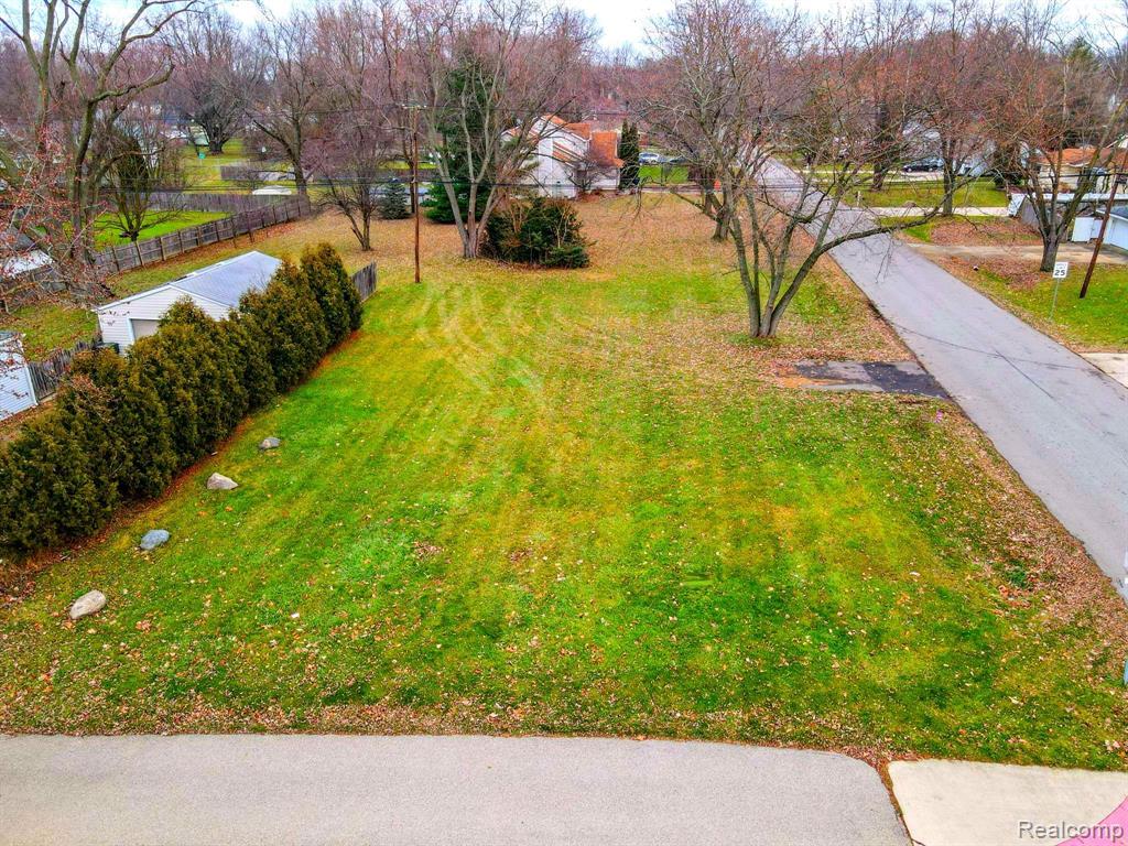 3281 Crooks Road Rochester Hills, MI 48309 - Photo 2 of 9