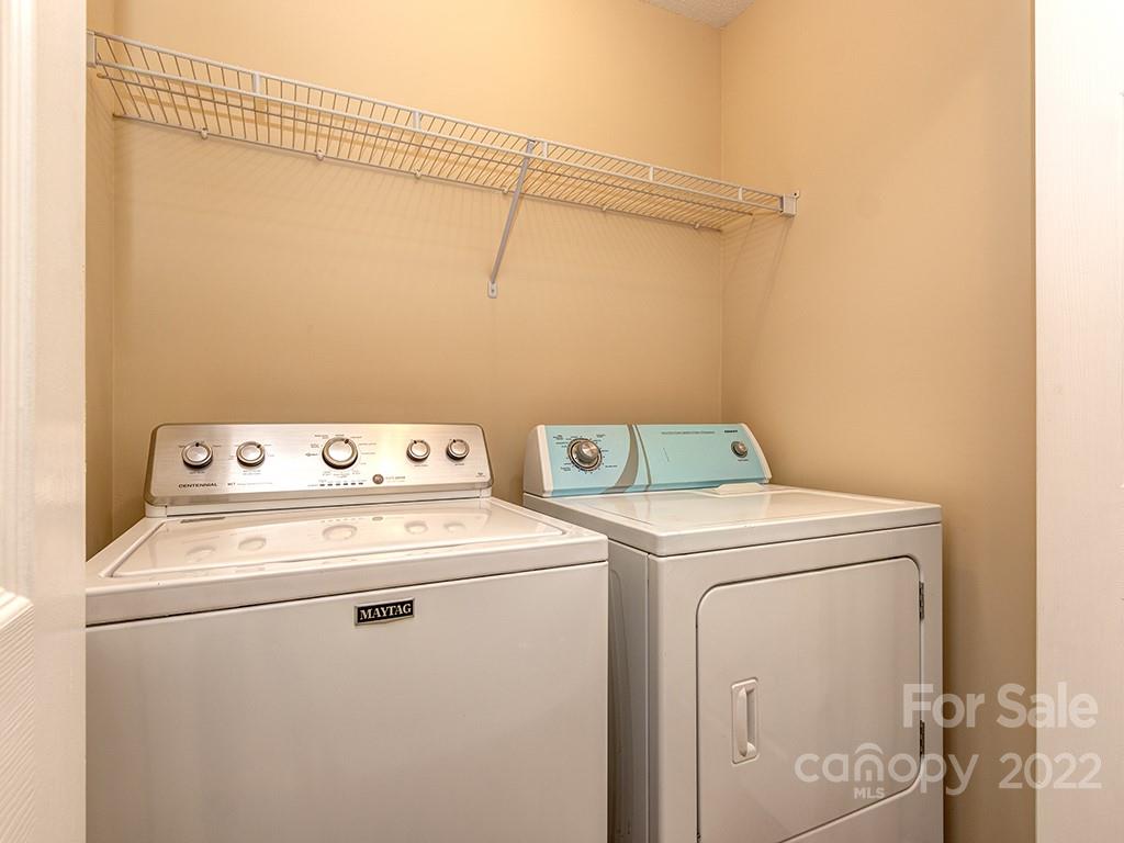 3488 State Rd S-29-330 Lancaster, SC 29720 - Photo 13 of 25 a utility room with dryer and washer