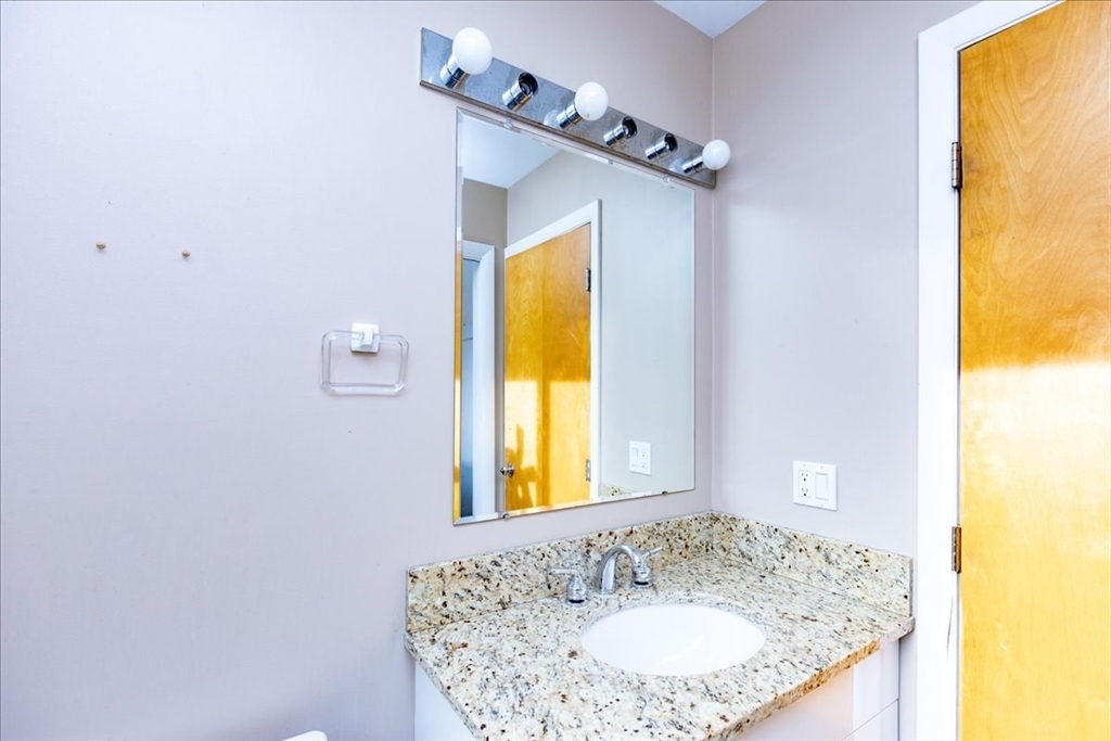 2 Randell Road Saugus, MA 01906 - Photo 29 of 42