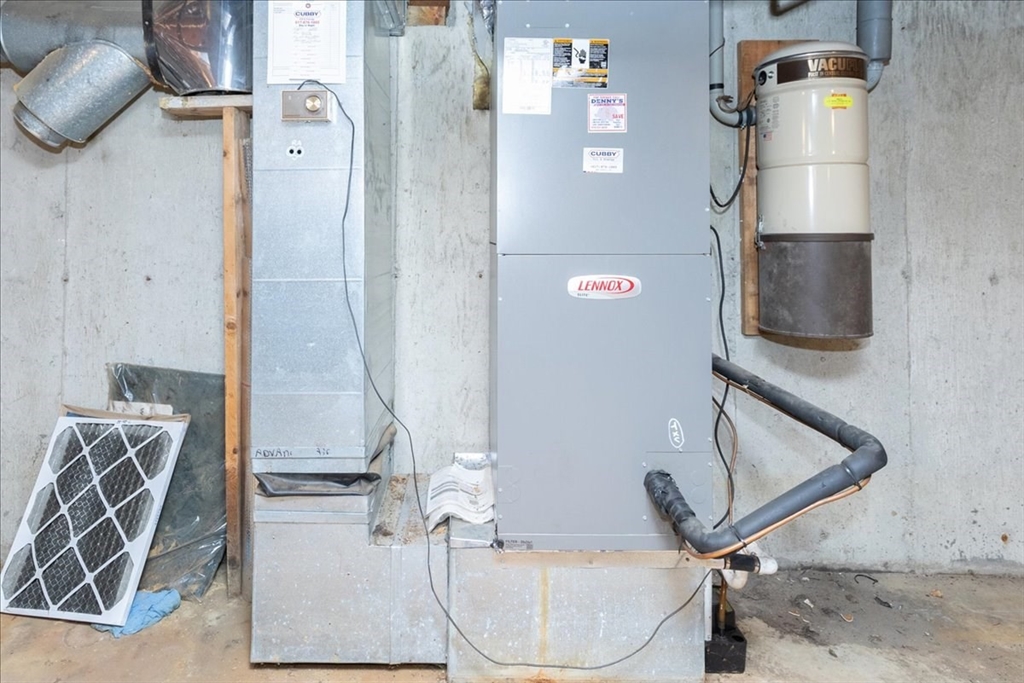 2 Randell Road Saugus, MA 01906 - Photo 37 of 42