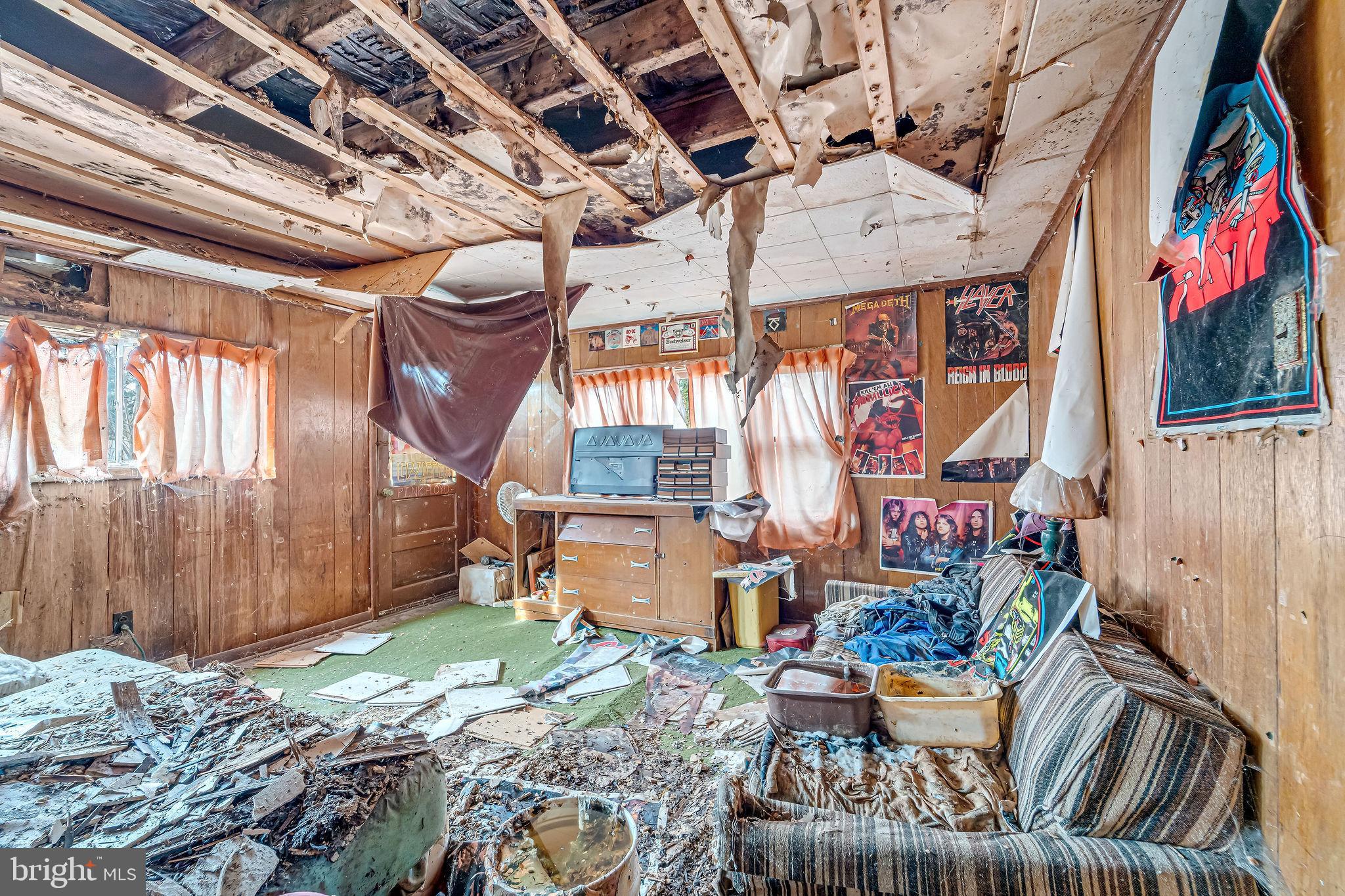 331 Collins Lane Maple Shade, NJ 08052 - Photo 15 of 17 a view of an outdoor space