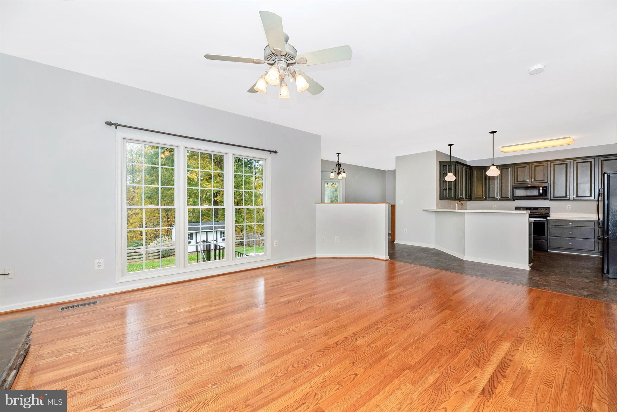 12551 New Windsor Road Union Bridge, MD 21791 - Photo 21 of 47 Family Room looking Back Towards Kitchen