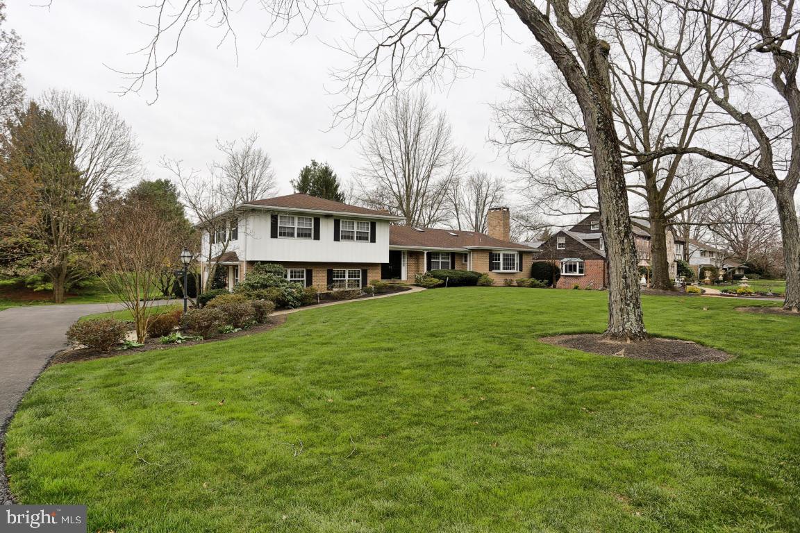 1520 Valley Road Lancaster, PA 17603 - Photo 2 of 36 Gallery Image 2