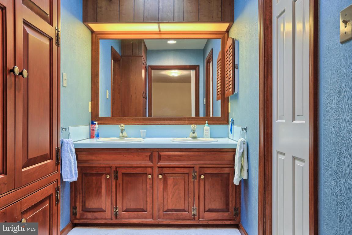 1520 Valley Road Lancaster, PA 17603 - Photo 23 of 36 Gallery Image 23
