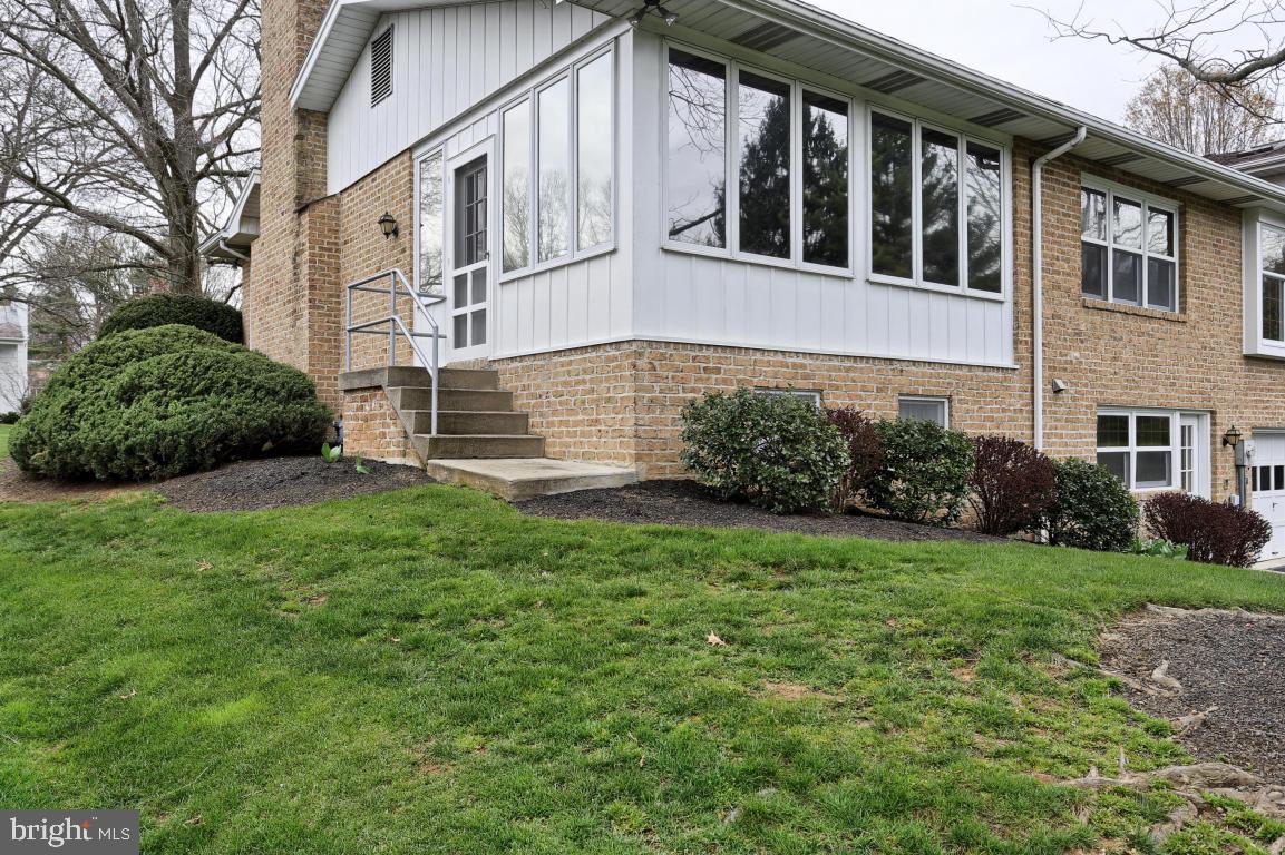 1520 Valley Road Lancaster, PA 17603 - Photo 34 of 36 Gallery Image 34
