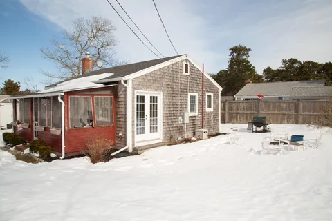 $499,900 | 10 Wixon Road, Dennis Port, MA 02639