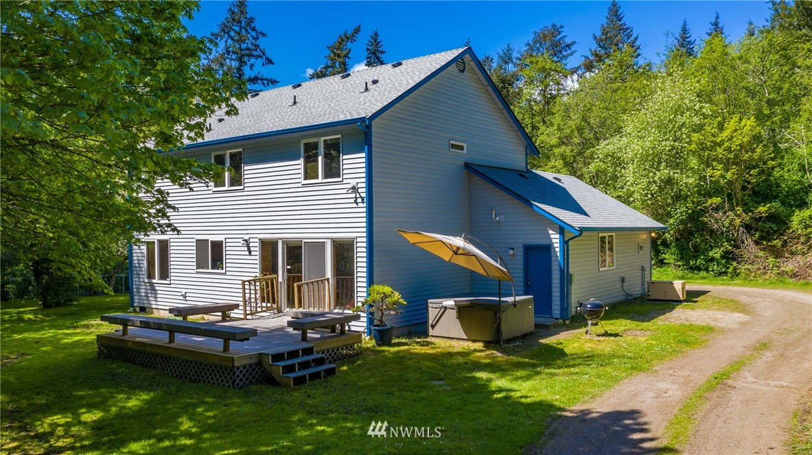 2476 Busby Road Oak Harbor, WA 98277 - Photo 4 of 40 Gallery Image 4