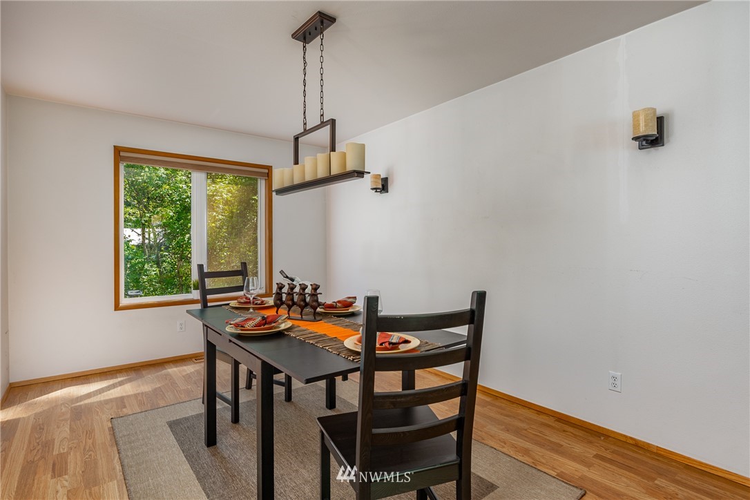 2476 Busby Road Oak Harbor, WA 98277 - Photo 10 of 40 Gallery Image 10