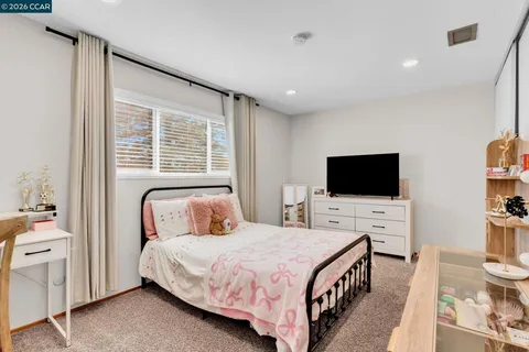 $1,179,000 | 327-327 Mt Washington Way, Clayton, CA 94517