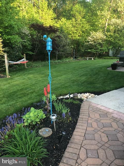 17 Putnam Road Monmouth Junction, NJ 08852 - Photo 4 of 58 Springtime