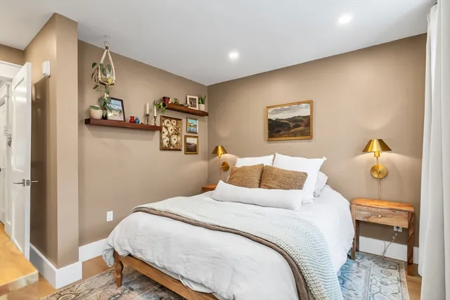 $669,900 | 215 Maverick Street, Unit 2, Boston, MA 02128