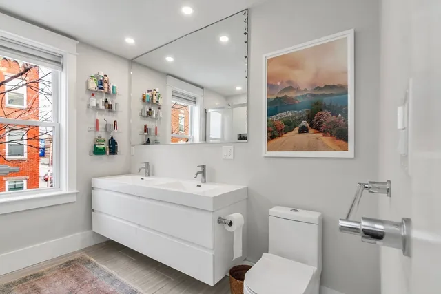 $669,900 | 215 Maverick Street, Unit 2, Boston, MA 02128