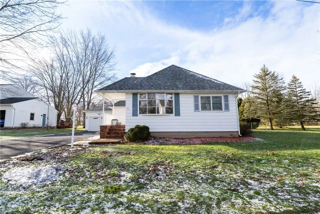 $198,500 | 91 Clinton Street, Seneca Falls, NY 13148