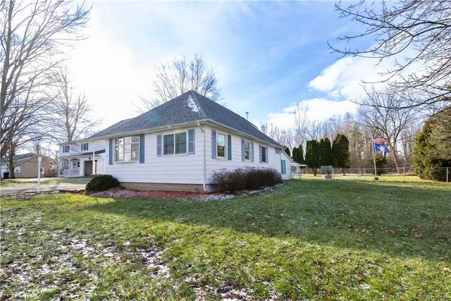 $198,500 | 91 Clinton Street, Seneca Falls, NY 13148