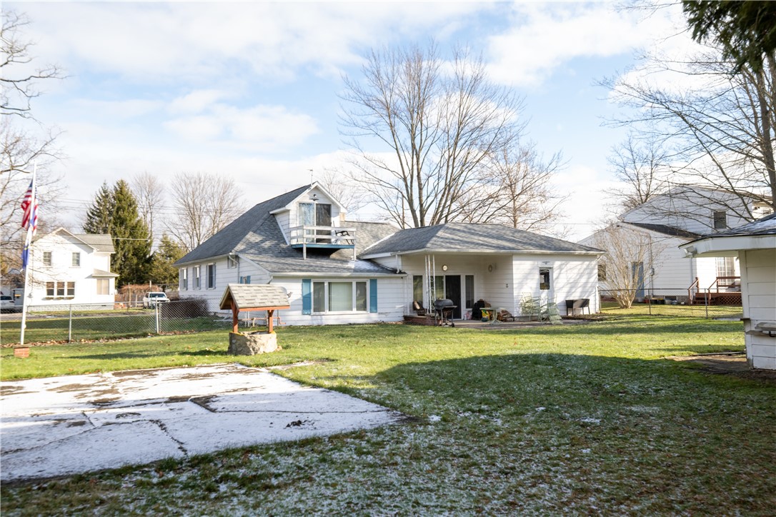 91 Clinton Street Seneca Falls, NY 13148 - Photo 8 of 47