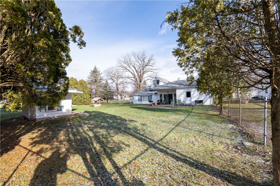 91 Clinton Street Seneca Falls, NY 13148 - Photo 9 of 47