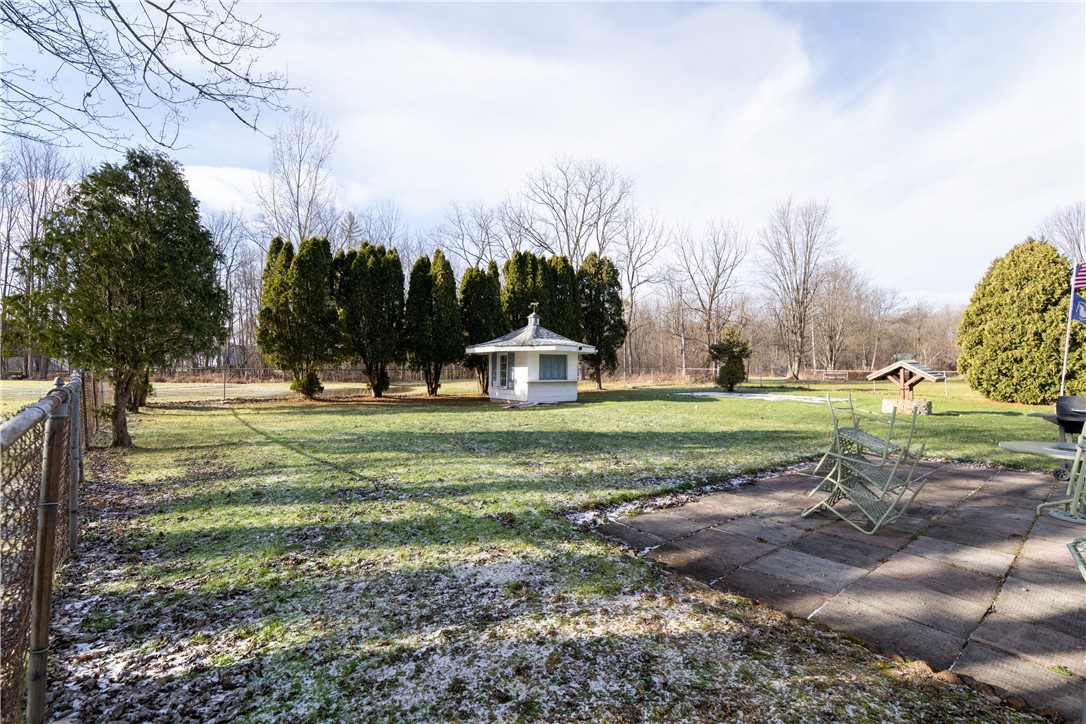 91 Clinton Street Seneca Falls, NY 13148 - Photo 10 of 47